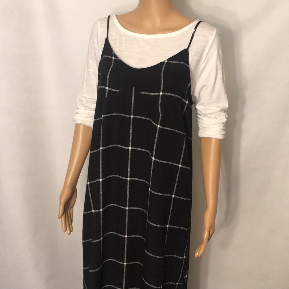 NWT Gilli  Maxi Checked Dress / Jumper w/Side Slit - Picture 9 of 16